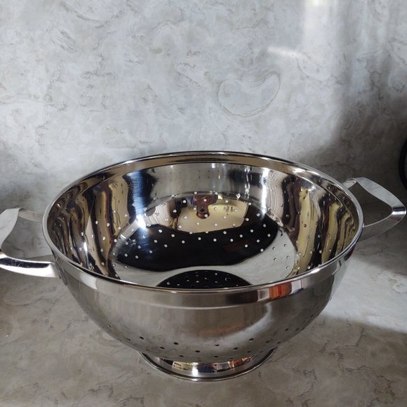 Hestan Provisions Stainless Steel 3 qt. Colander Colander Stainless Steel